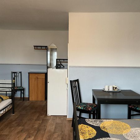 Pension Anna - Monteurzimmer Monaco di Baviera Esterno foto