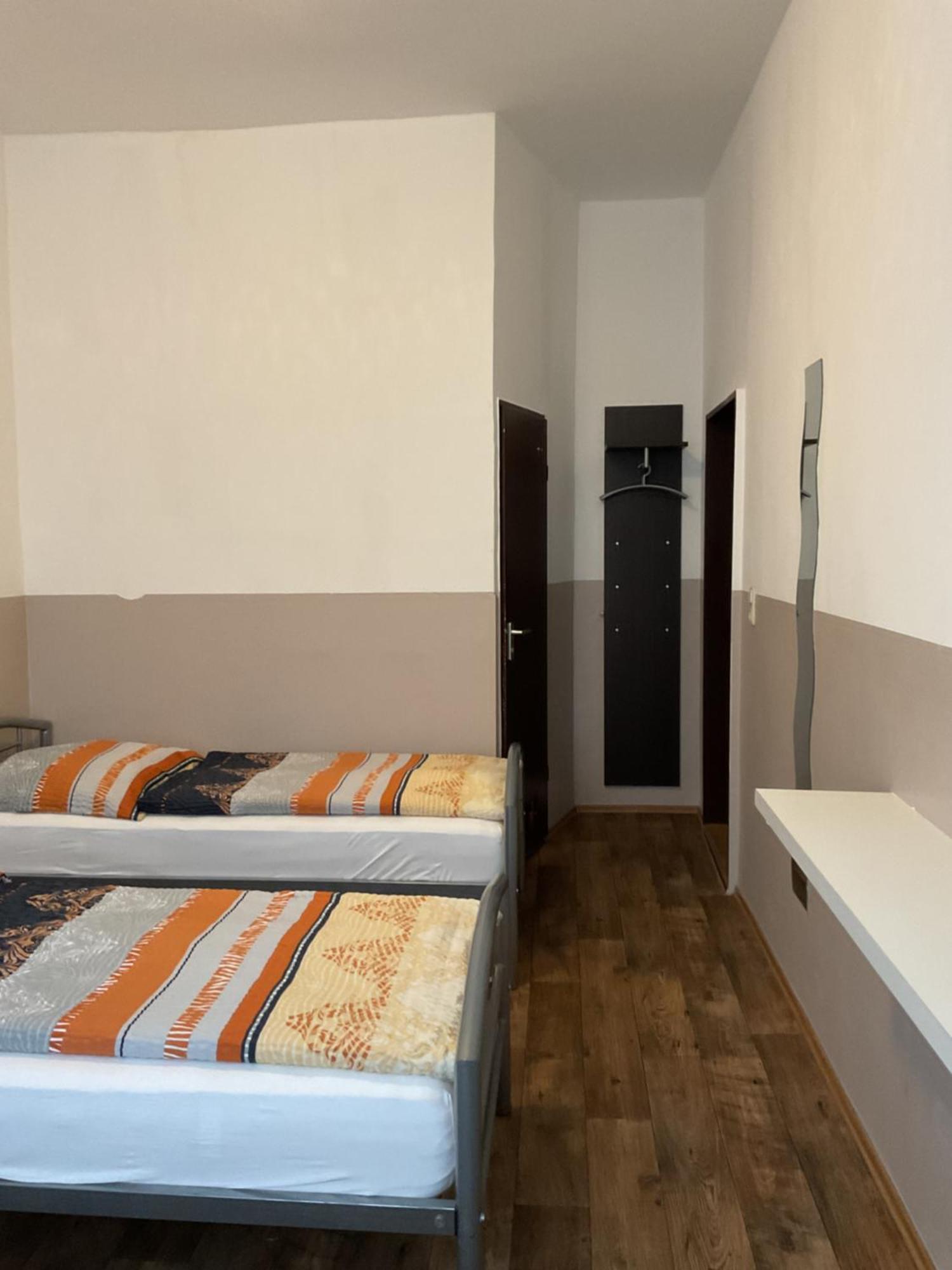 Pension Anna - Monteurzimmer Monaco di Baviera Esterno foto
