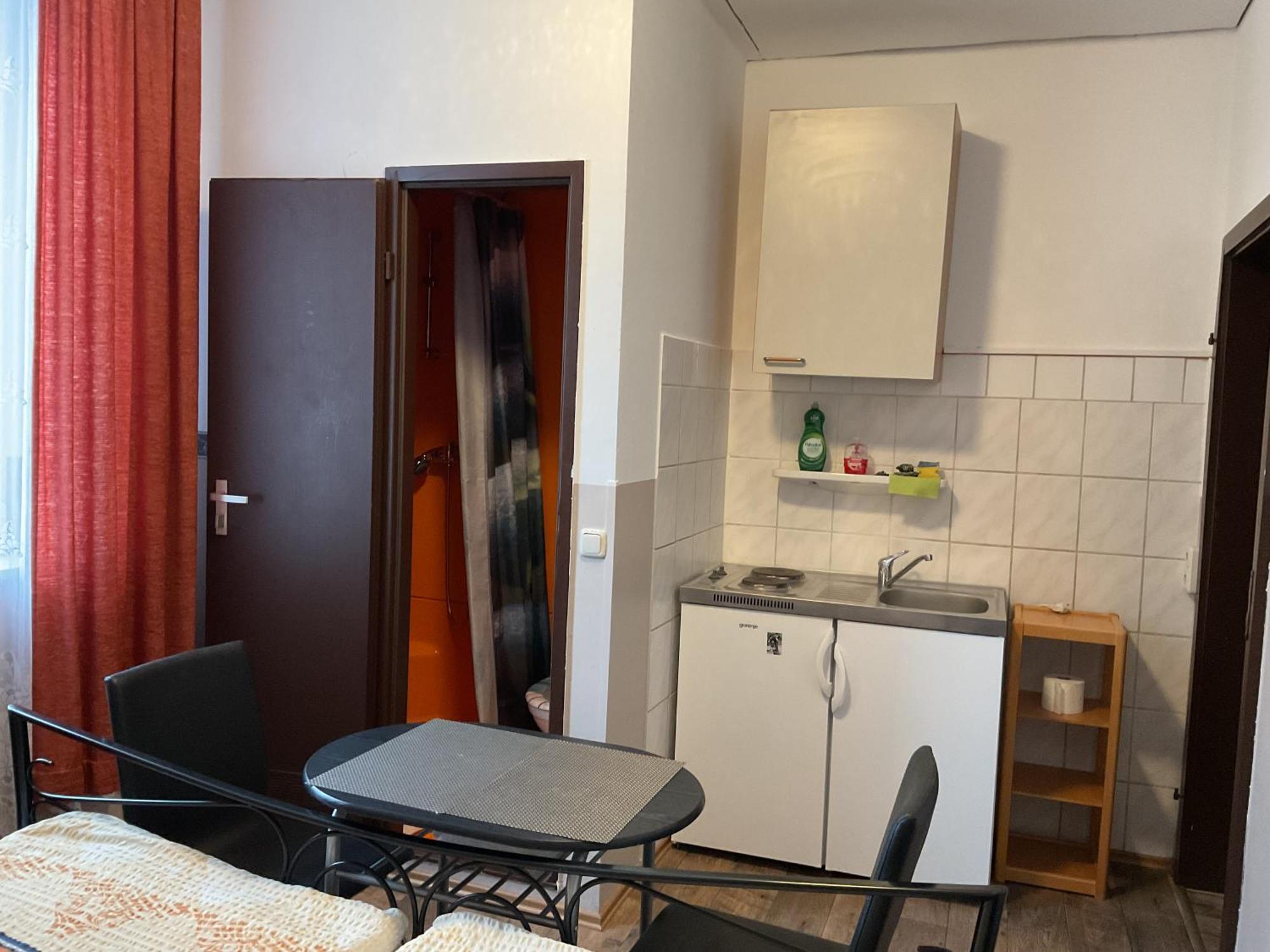 Pension Anna - Monteurzimmer Monaco di Baviera Esterno foto