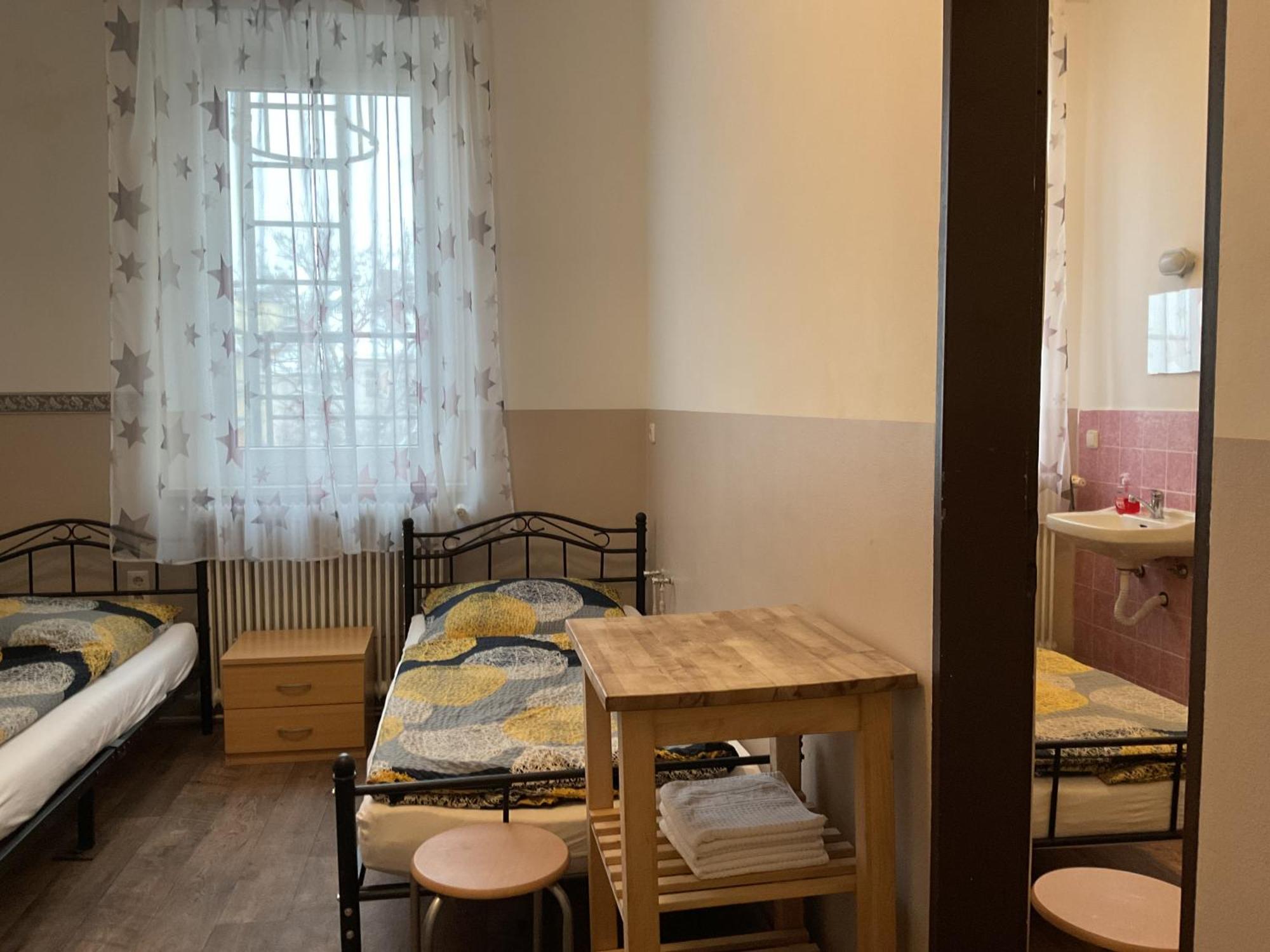 Pension Anna - Monteurzimmer Monaco di Baviera Esterno foto